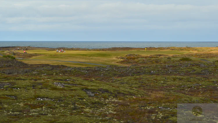 Keilir GC has a stretch of holes playing through lava, with other holes on more open grassland above the ocean. Wind-driven salt spray can be a particular problem on this section of the course.