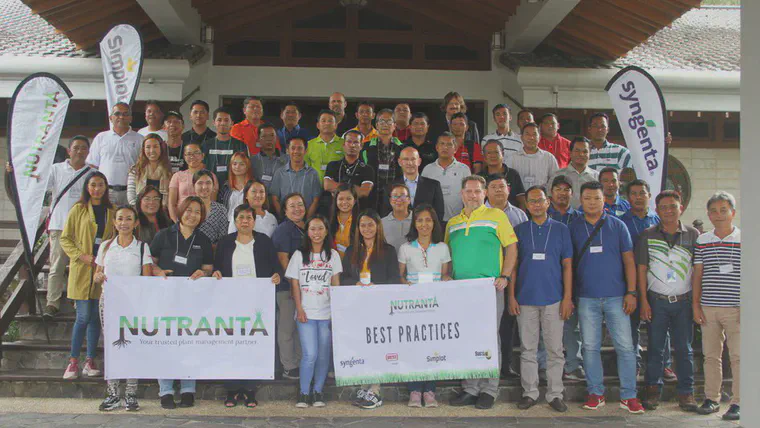 Most of the Nutranta Best Practices seminar delegates on the front steps of the Eagle Ridge Aoki course clubhouse steps.