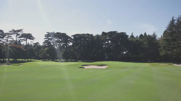 Two bentgrass greens at Ryugasaki Country Club in Ibaraki prefecture.